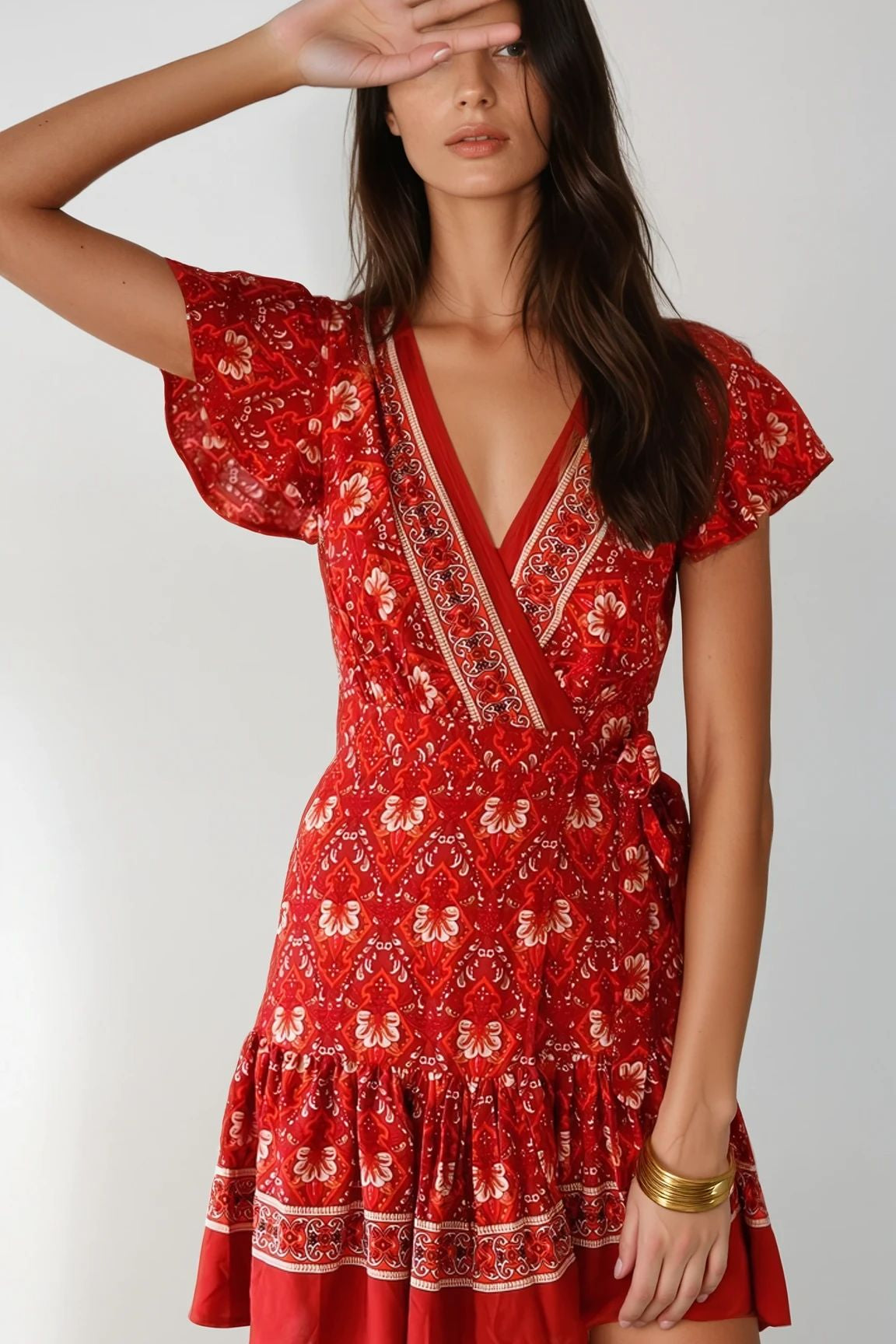 Azaluna_red_front3-Carolyn-Warm_Studio.jpg