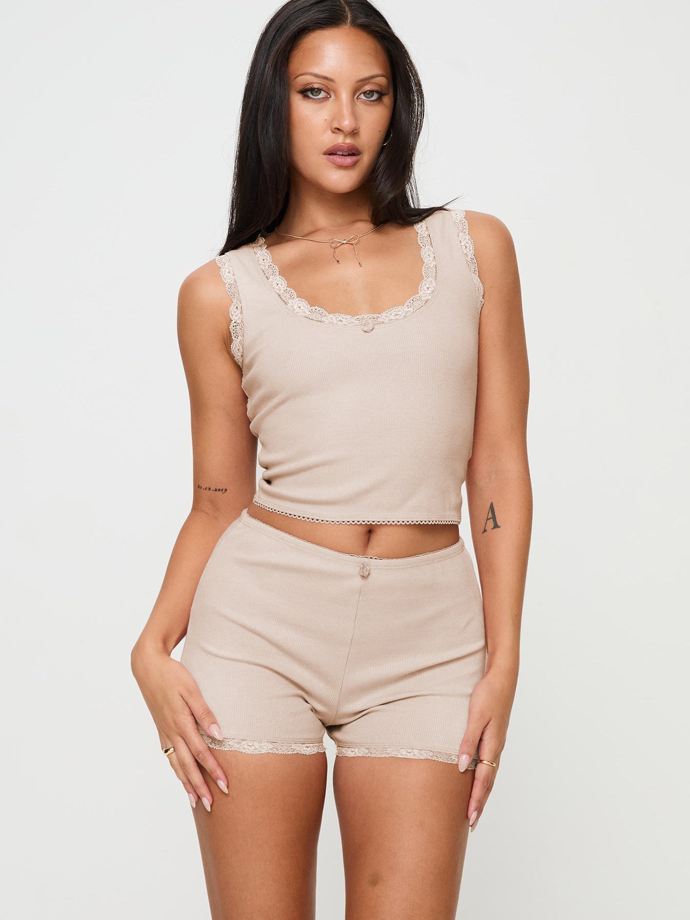 Drielle_Set_Cream_Front_1_10c55994-cdb6-4389-abcc-9b7ab500aac6.jpg