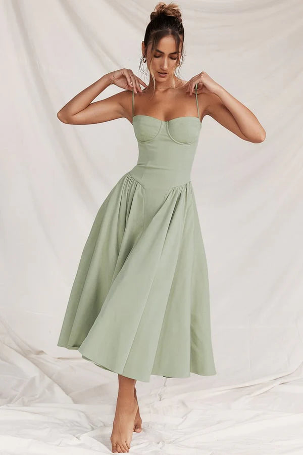 Ilyra_Green_Front.webp