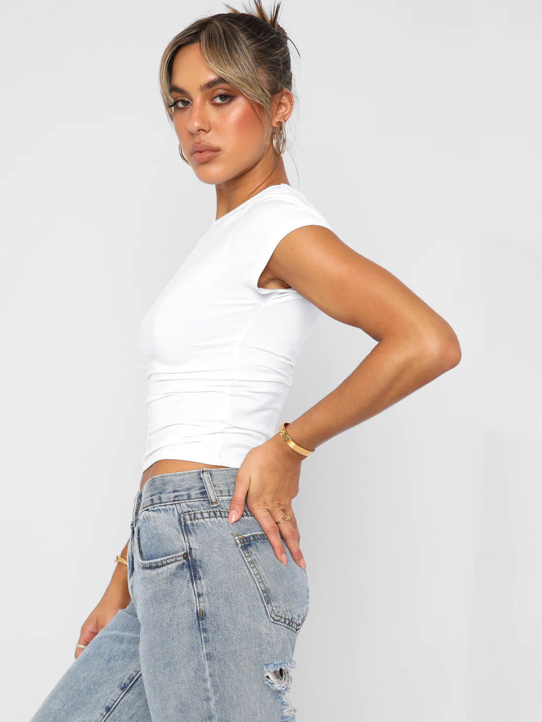 Nirella_White_Side.jpg