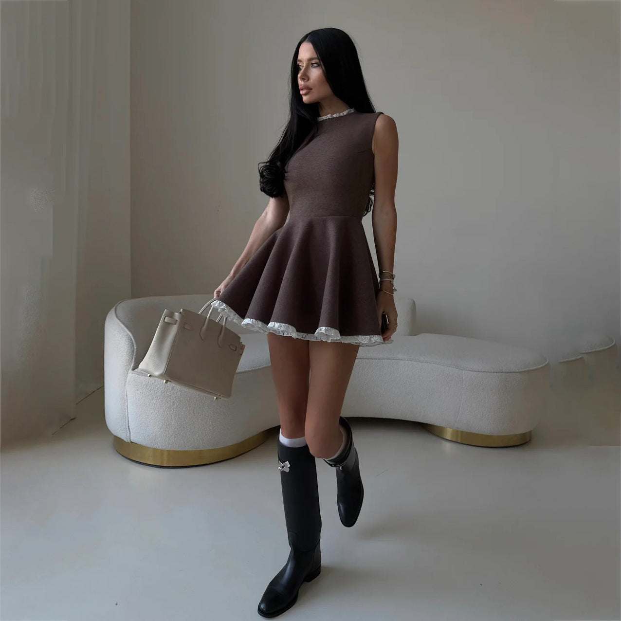 Sensova_brown_front2.jpg
