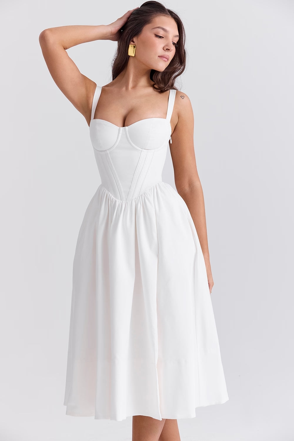 Tessara-White-Front-3.jpg