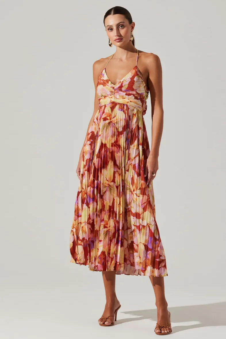 Vivoria_Red_floral_front.webp